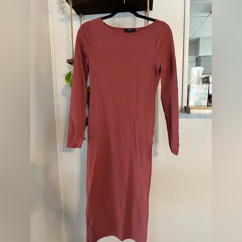 3 quarter inch sleeve tight nude dress